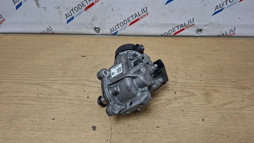 Fuel injection high pressure pump 8511626