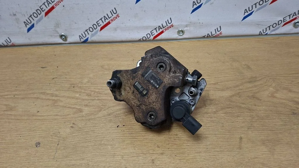 Fuel injection high pressure pump 7798333