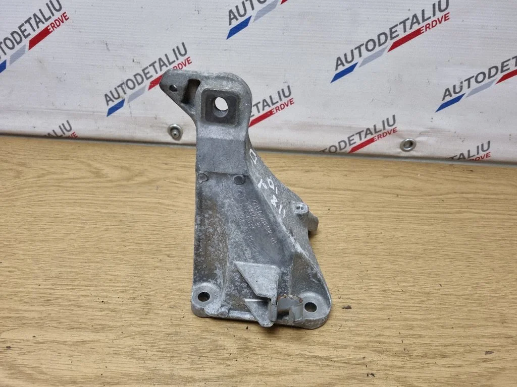 Mootori kinnituskronstein – BMW 1-seeria E81 E87 (2004-2011)