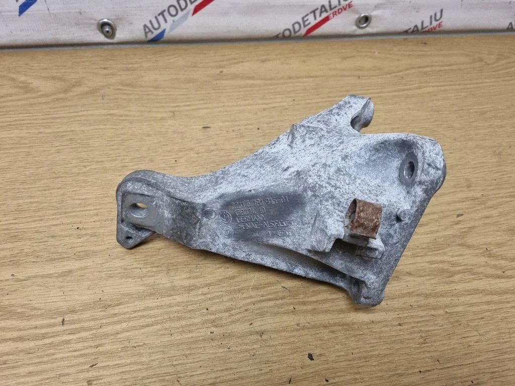 Mootori kinnituskronstein – BMW 3-seeria E90 E91 (2005-2012)
