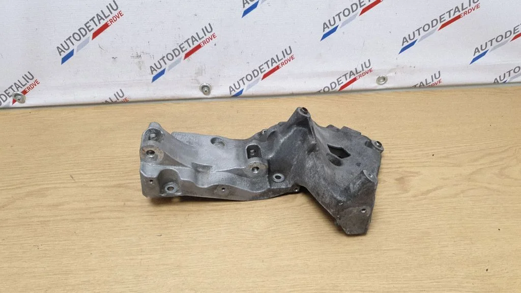Wspornik alternatora 8620708