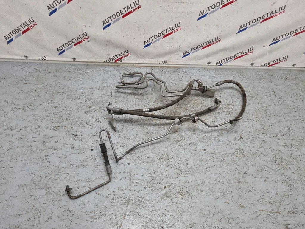 Roolivõimendi voolik / toru 6788487