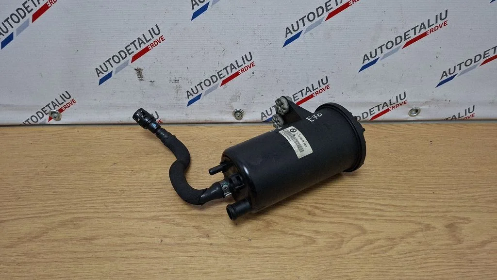 Power steering fluid tank/reservoir 6763458