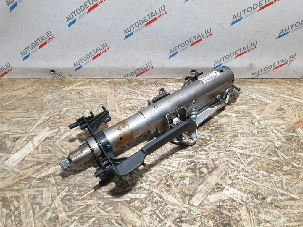 Steering wheel axle 6864826