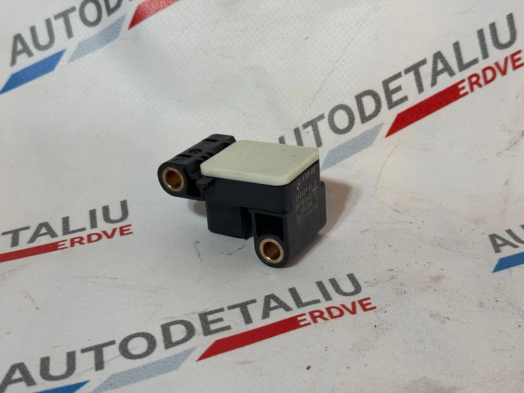 Acceleration sensor 6956485