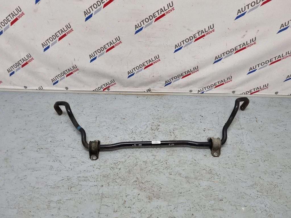 Stabilizator przedni 6774737