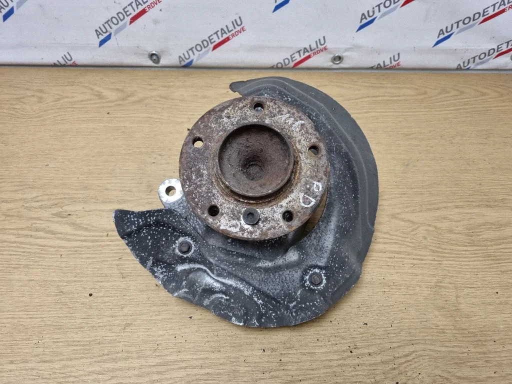Priekšējā rumba 6764444