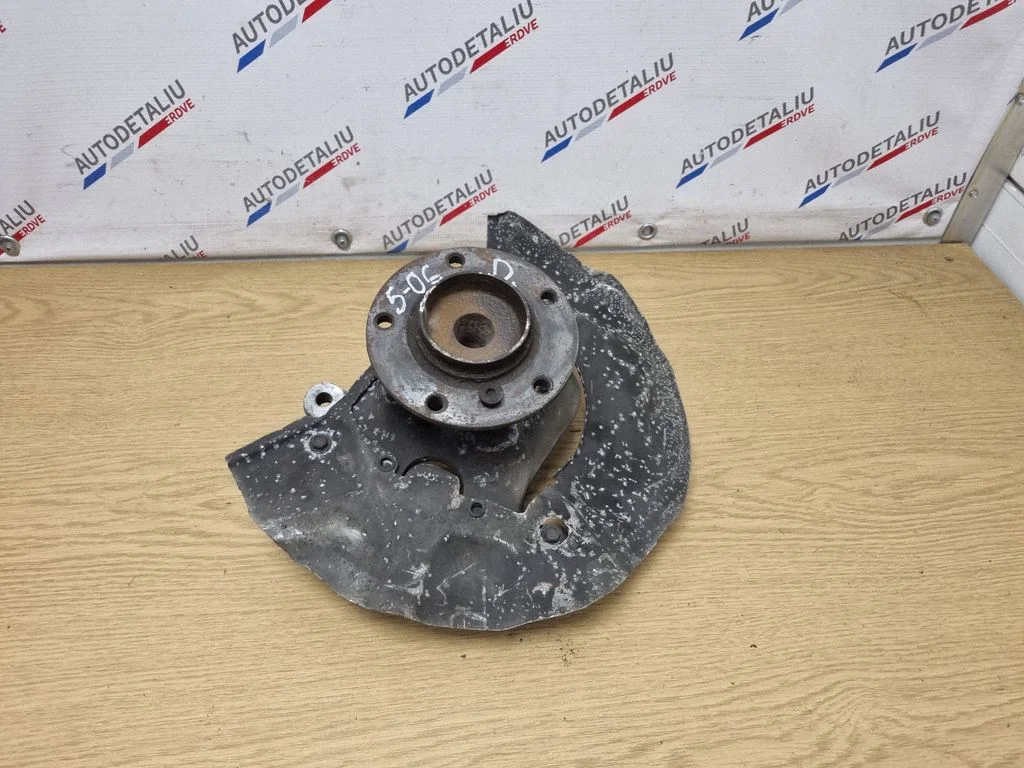 Priekšējā rumba 6760954