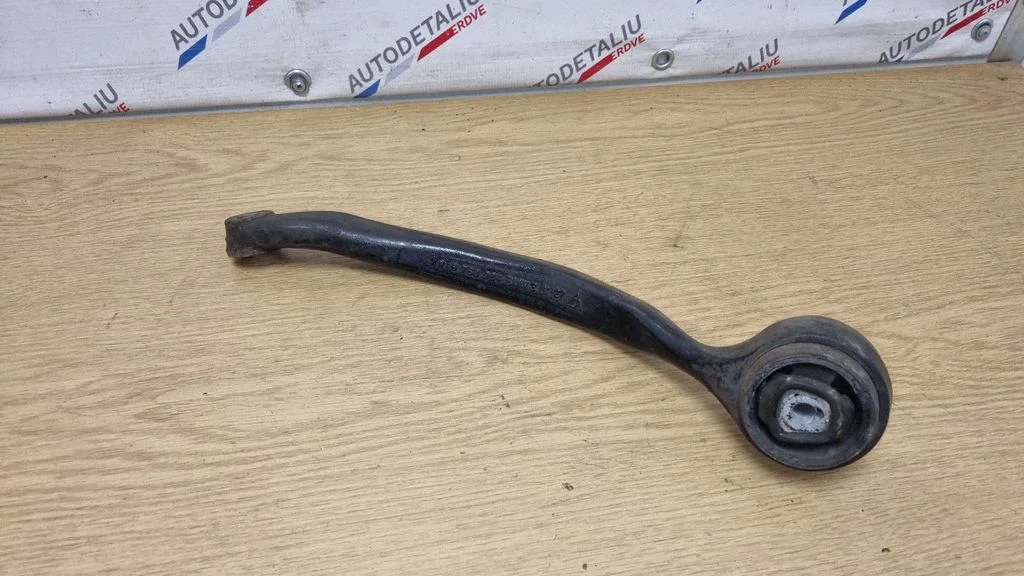 Front control arm 6768984