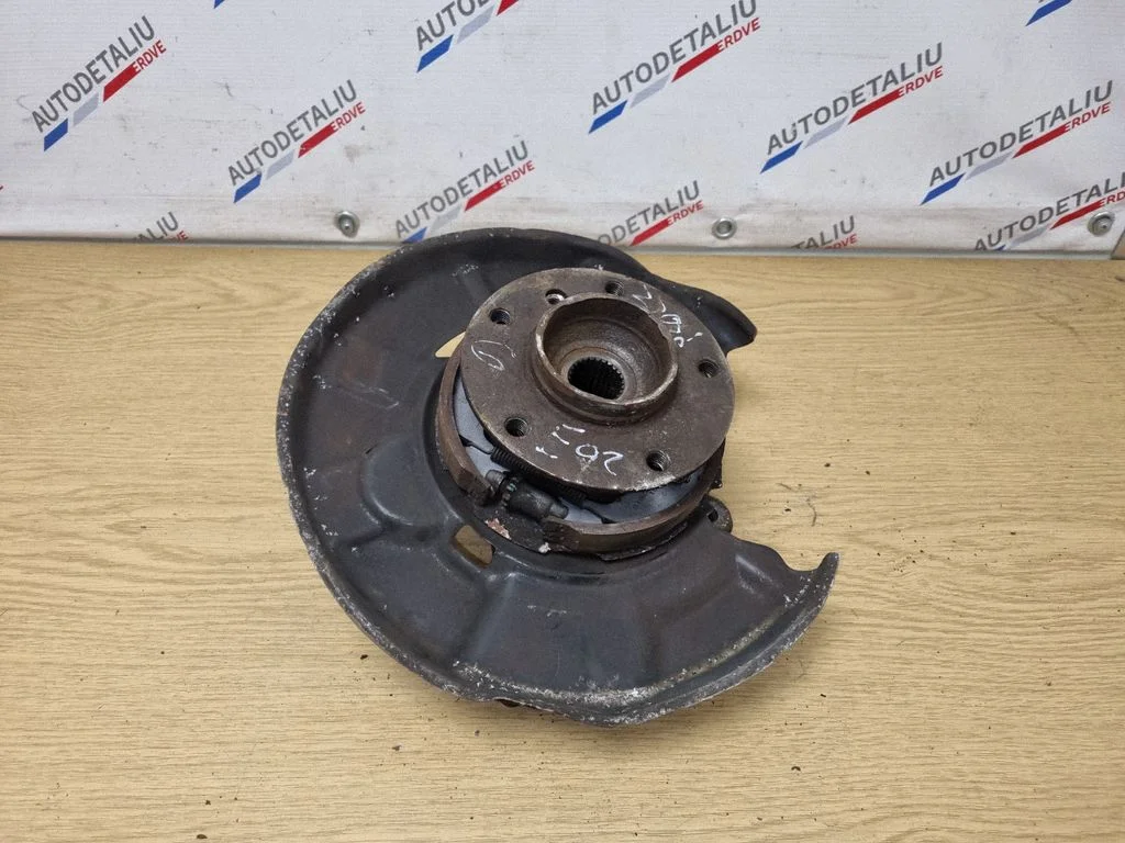 Aizmugurējā rumba 6761579