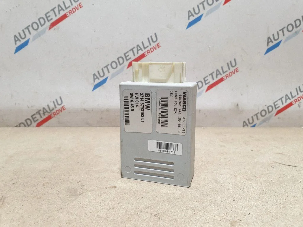Air suspension control unit module (rear) – BMW X5 E70 (2006-2013)