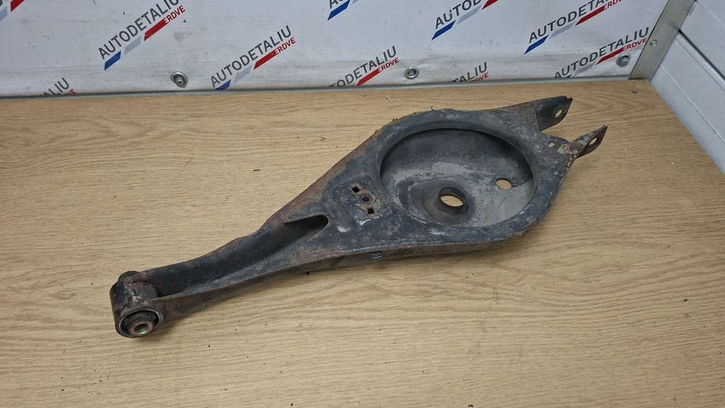 Tagumine õõtshoob 33321095555