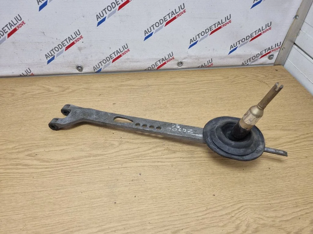 Mechanizm zmiany biegów (kulisa) 7533050