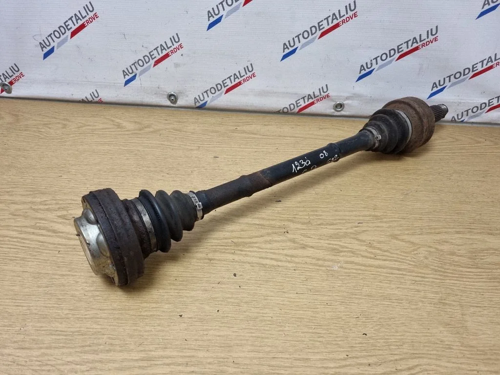 Rear driveshaft – BMW 1 Series E81 E87 (2004-2011)