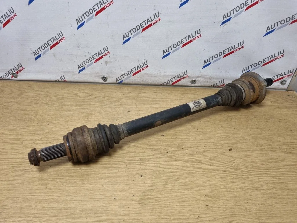Tagumine pooltelg – BMW X3 F25 (2010-2017)