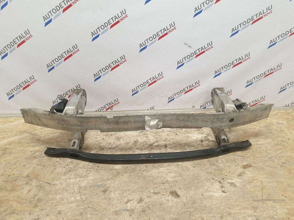 Front bumper cross member 7203078