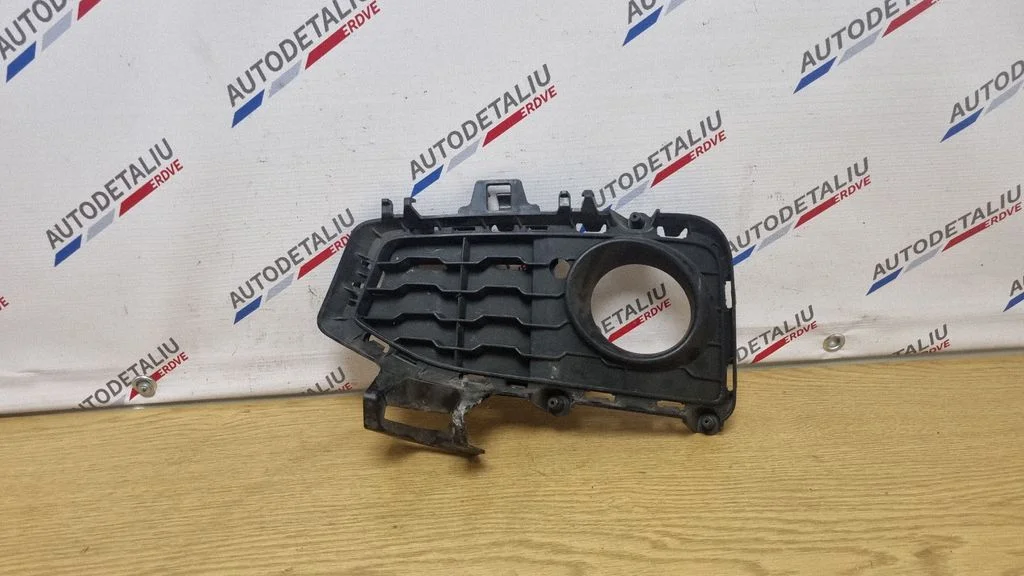 Kratka / ramka halogenu 8054549