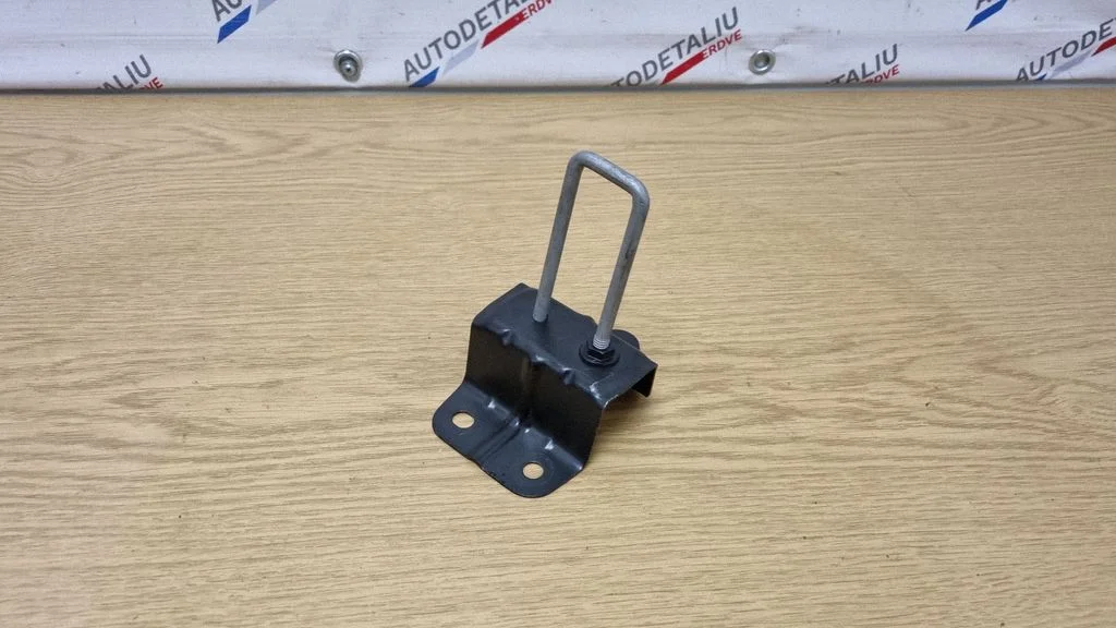 Motora pārsega slēdzenes cilpa 7442677
