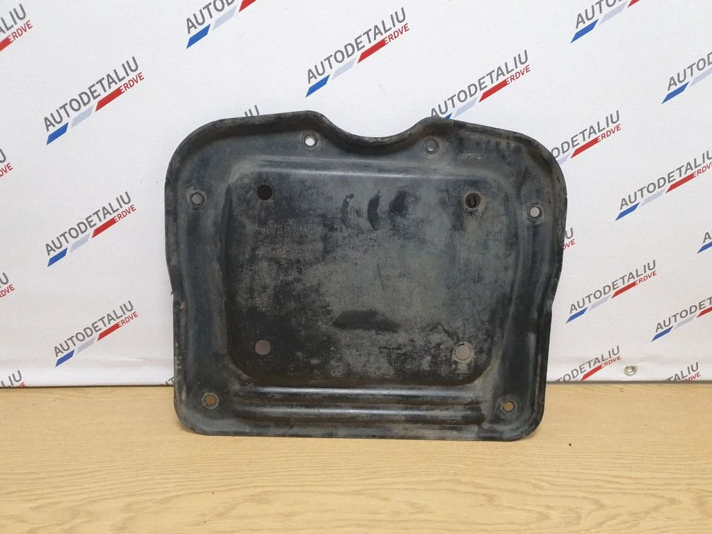 Motora dibena aizsargs 6795159
