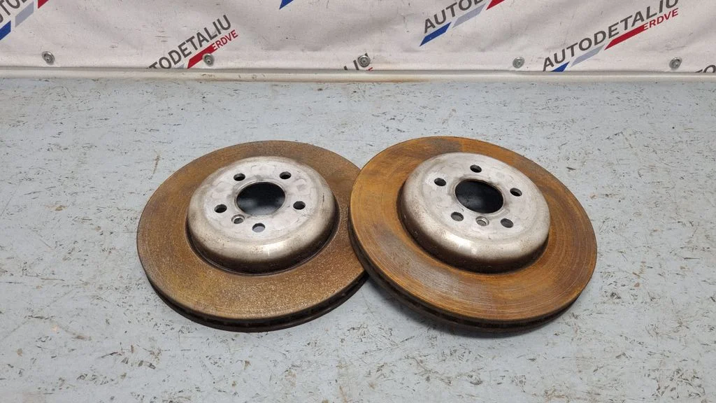 Front brake disc 6860909