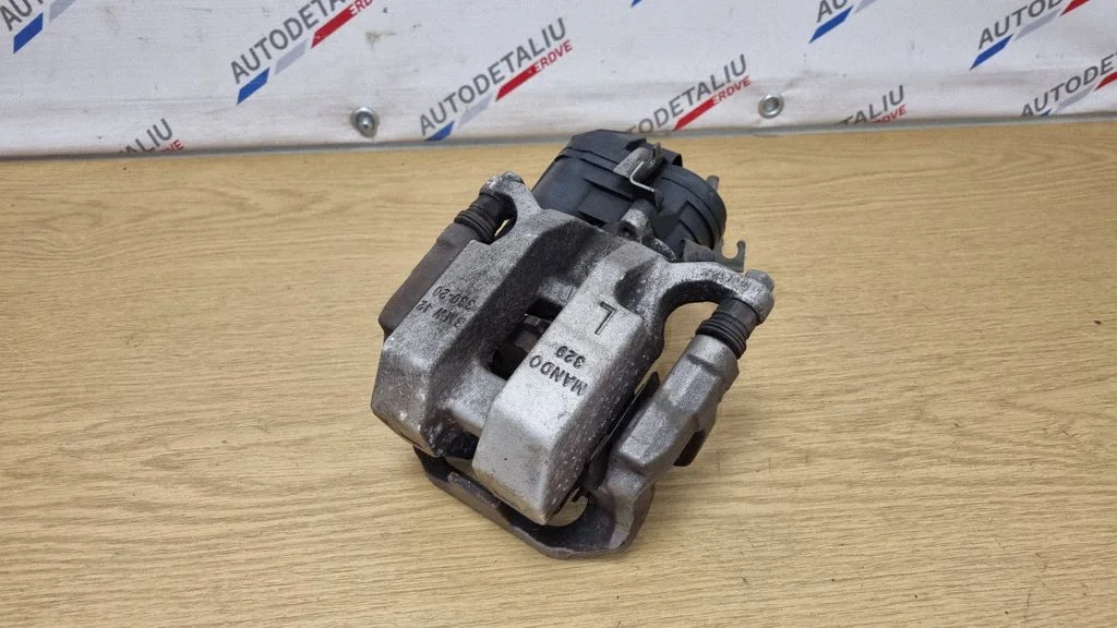 Rear brake caliper BMW4233020