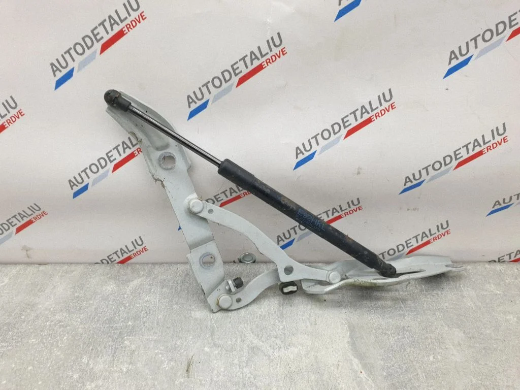 Tailgate/trunk/boot hinge – BMW 3 Series E92 E93 (2005-2014)