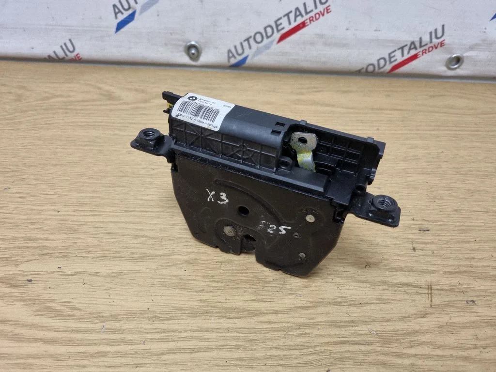 Tailgate/trunk/boot lock/catch/latch 51247233025