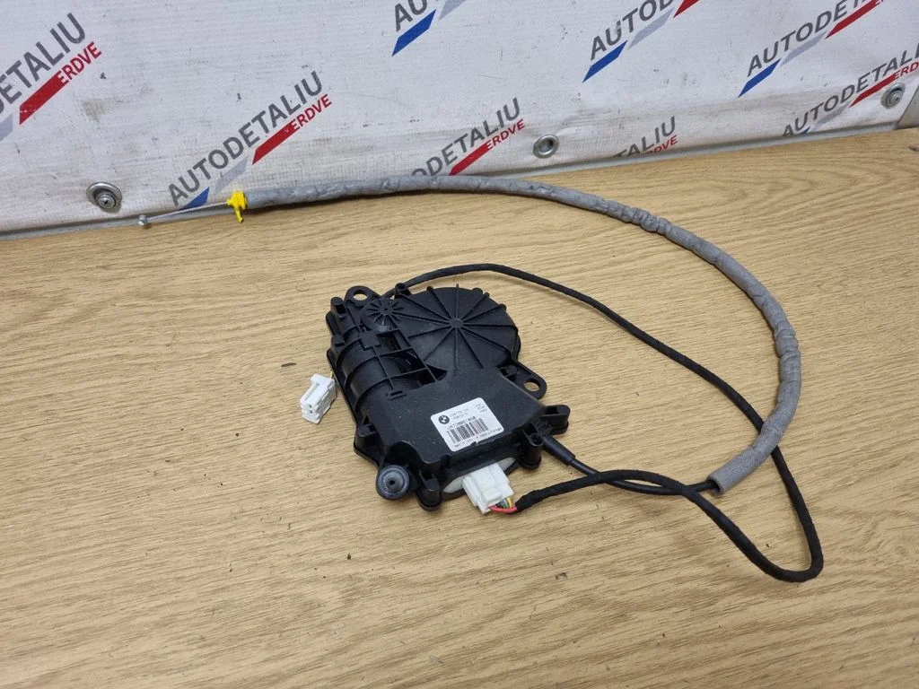 Tailgate/trunk/boot lift motor – BMW 3 Series F30 F35 F31 (2012-2018)