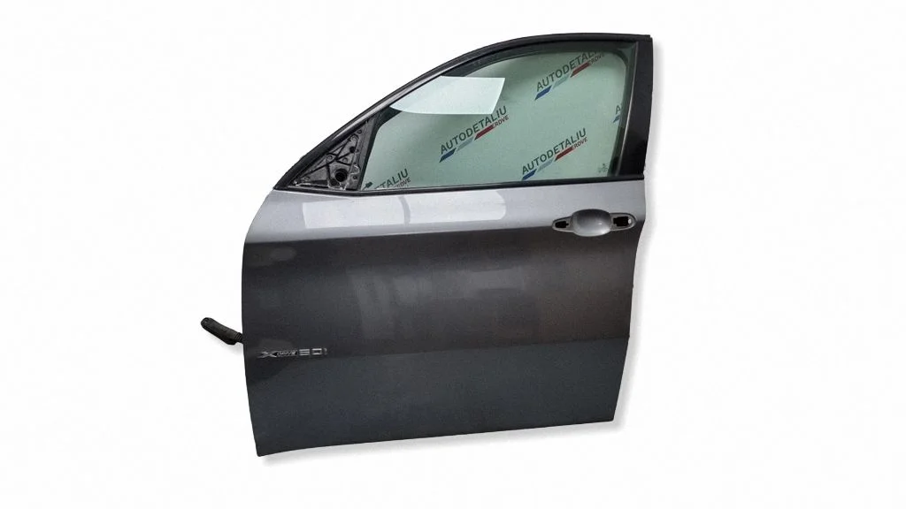 Esiuks – BMW X6 E71 (2008-2014)