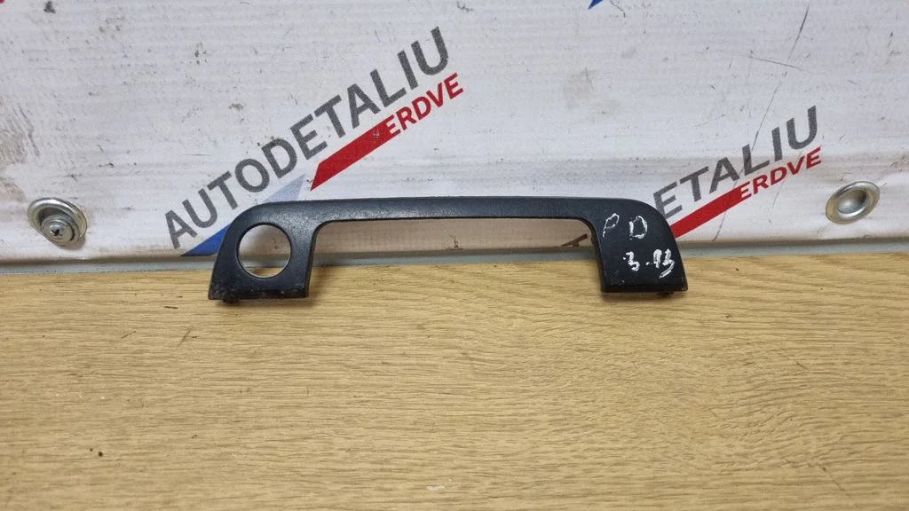 Osłona klamki drzwi przednich 51211960932