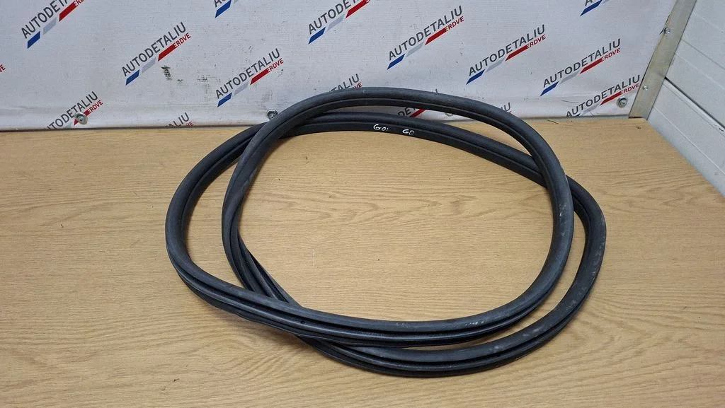 Tagaukse tihend (kere pool) – BMW X3 G01 (2018-2024)