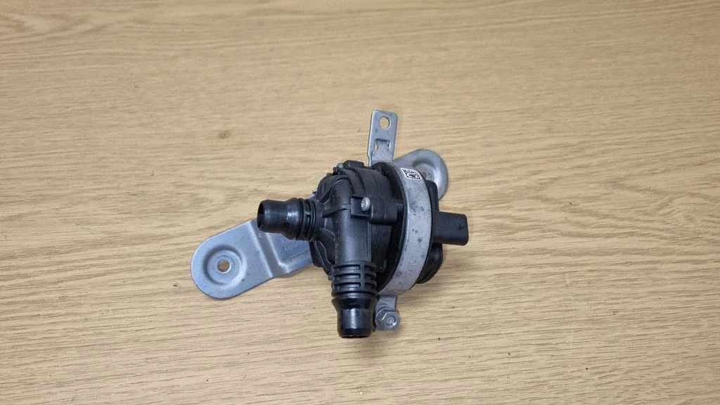 Electric auxiliary coolant/water pump 8651287