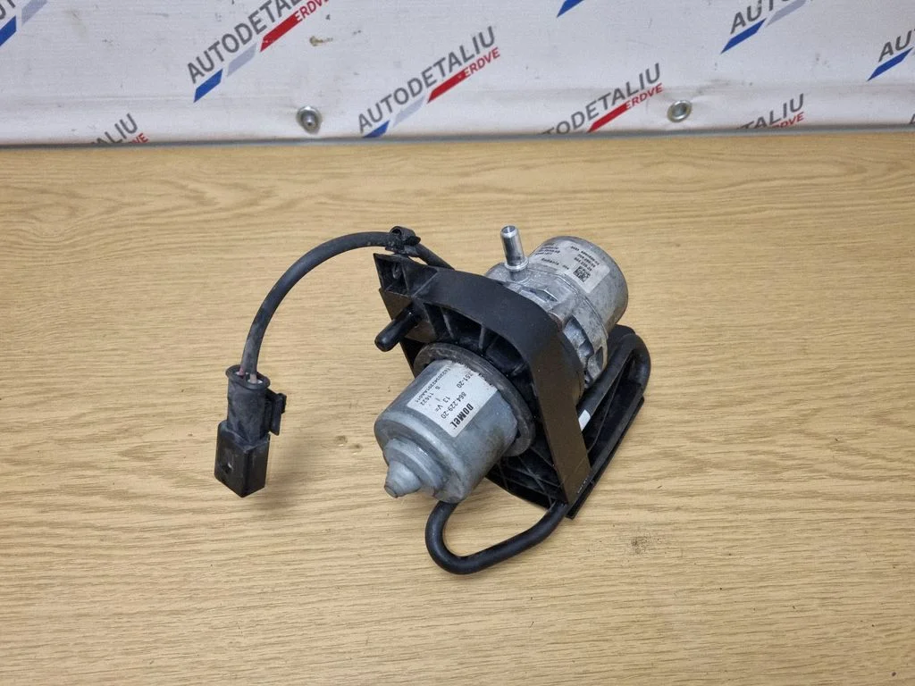 Vacuum pump 6880628