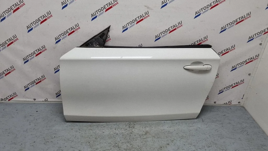 Priekšējās durvis (kupejai) 41515A2A377