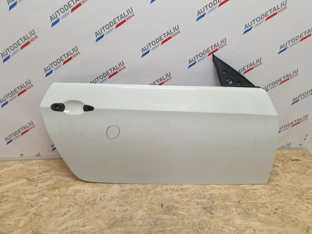 Esiuks (kupee) – BMW 3-seeria E92 E93 (2005-2014)