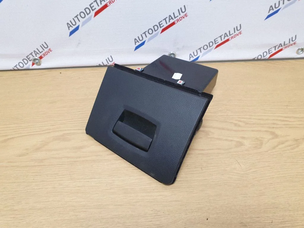 Glove box – BMW 5 Series F10 F11 (2009-2016)