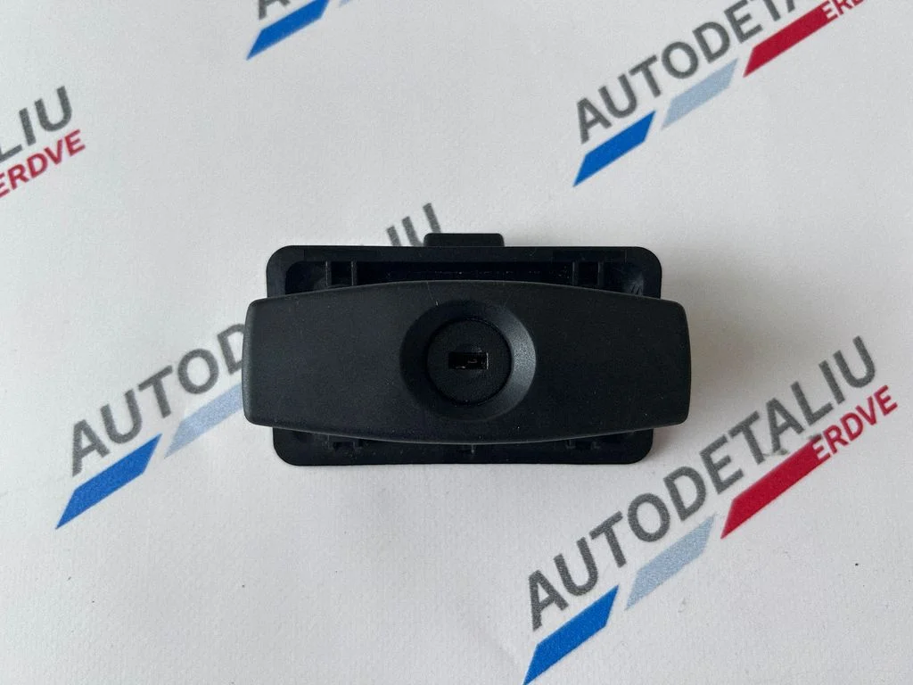 Glove box handle – BMW 5 Series E60 E61 (2004-2010)