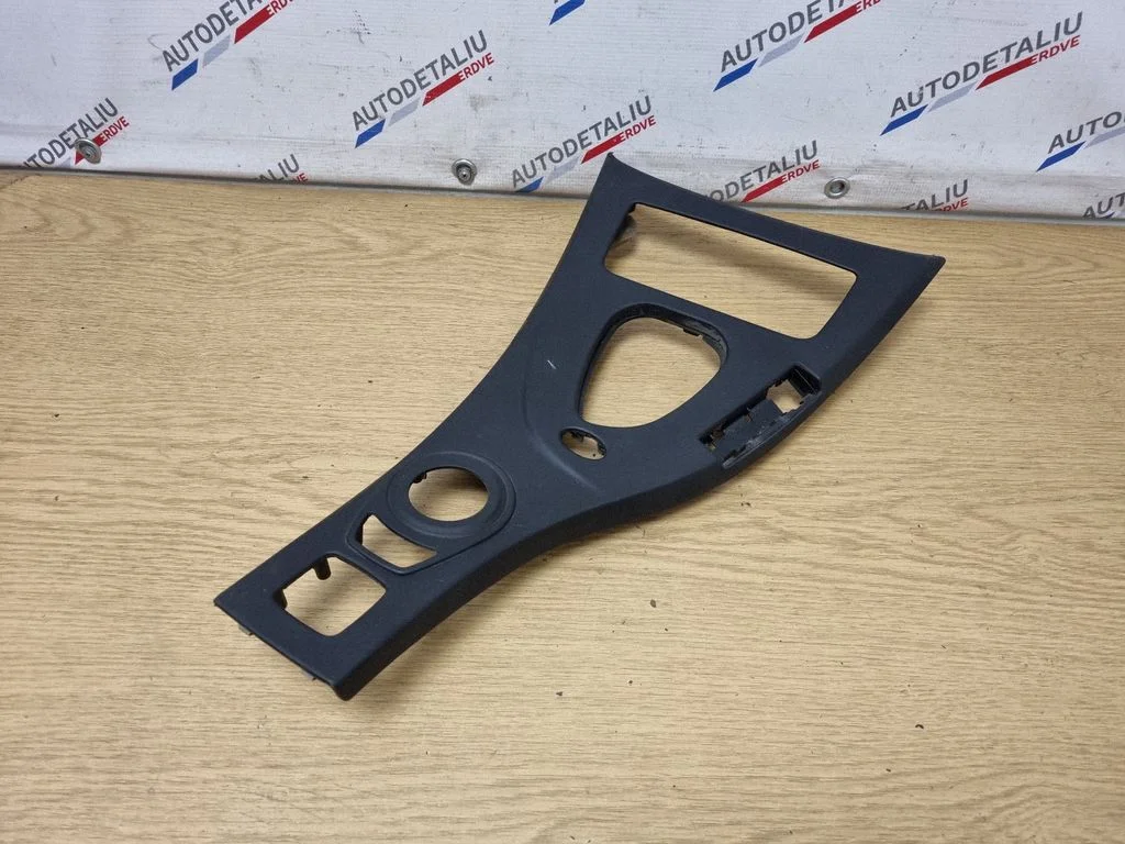 Listwa ozdobna – BMW Seria 3 E92 E93 (2005-2014)