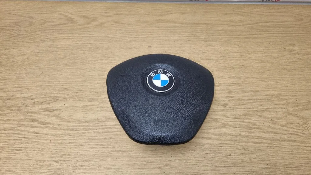 Steering wheel airbag – BMW 3 Series F30 F35 F31 (2012-2018)