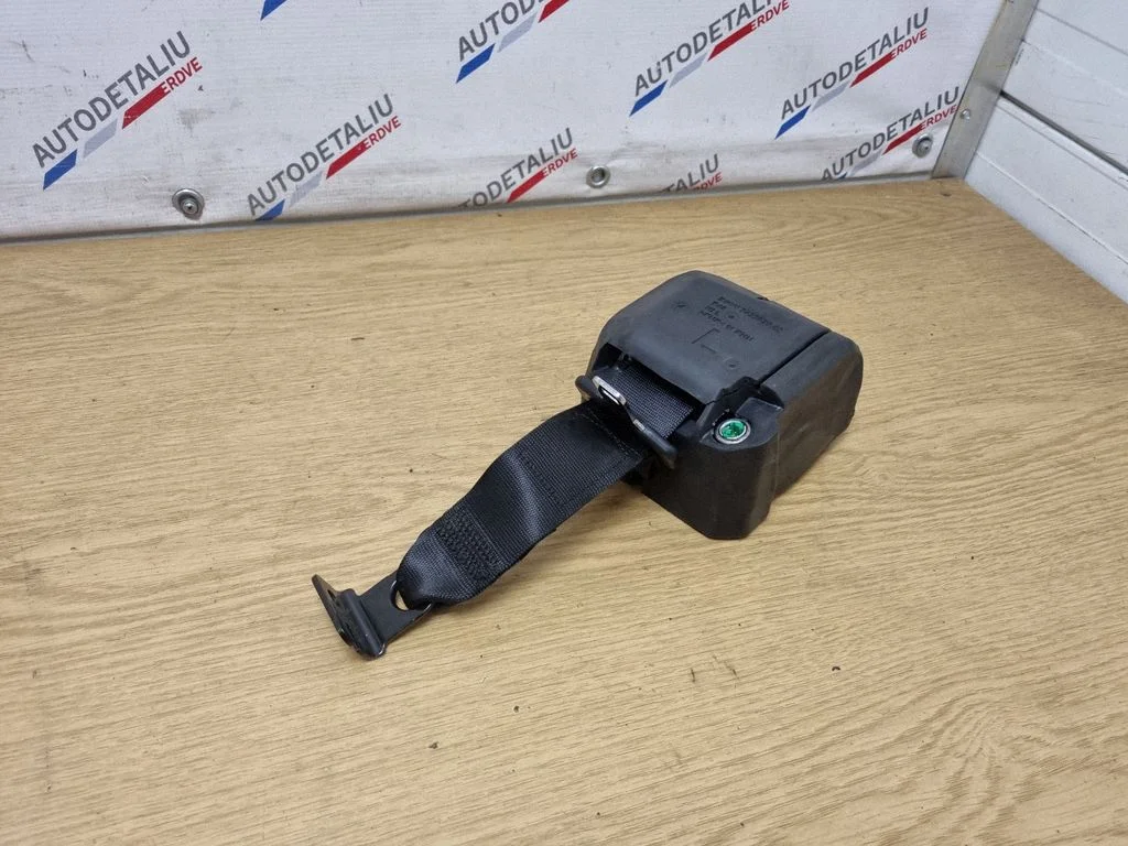 Aizmugurējā drošības josta 7425071