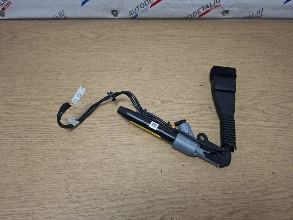 Eesmise turvavöö pannal – BMW X3 F25 (2010-2017)