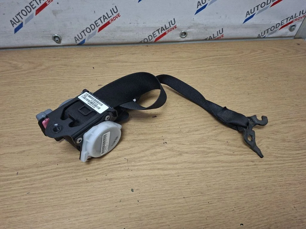 Front seatbelt – BMW X3 F25 (2010-2017)