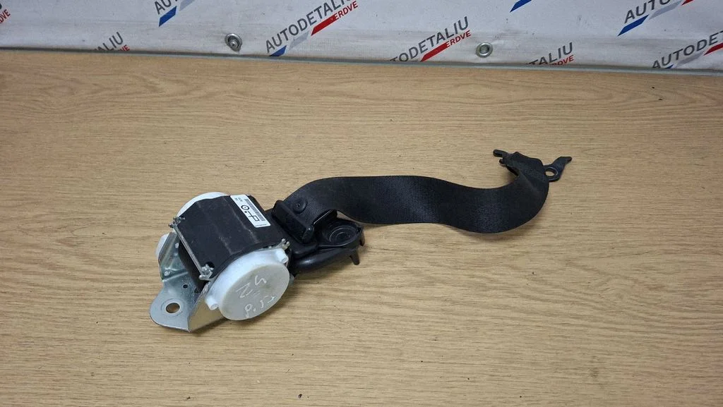 Priekšējā drošības josta 9128878