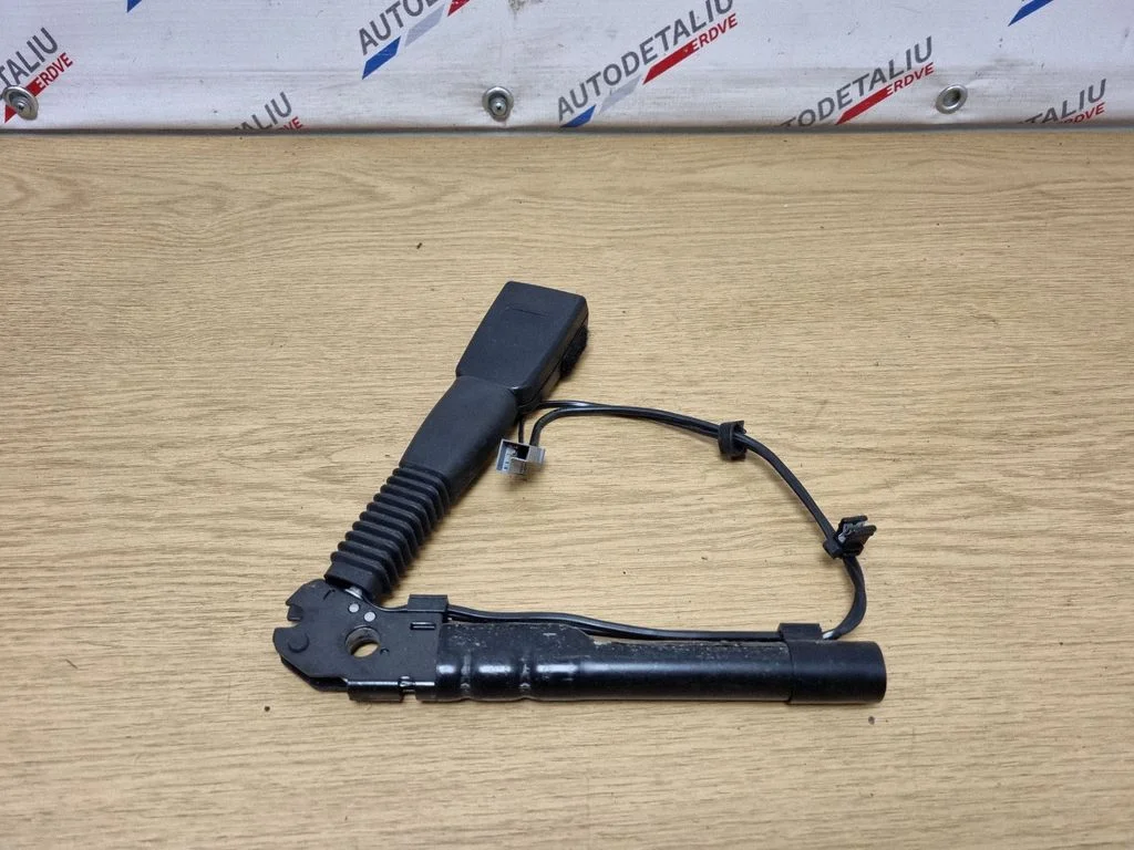 Front seatbelt buckle – BMW Z4 E89 (2009-2017)