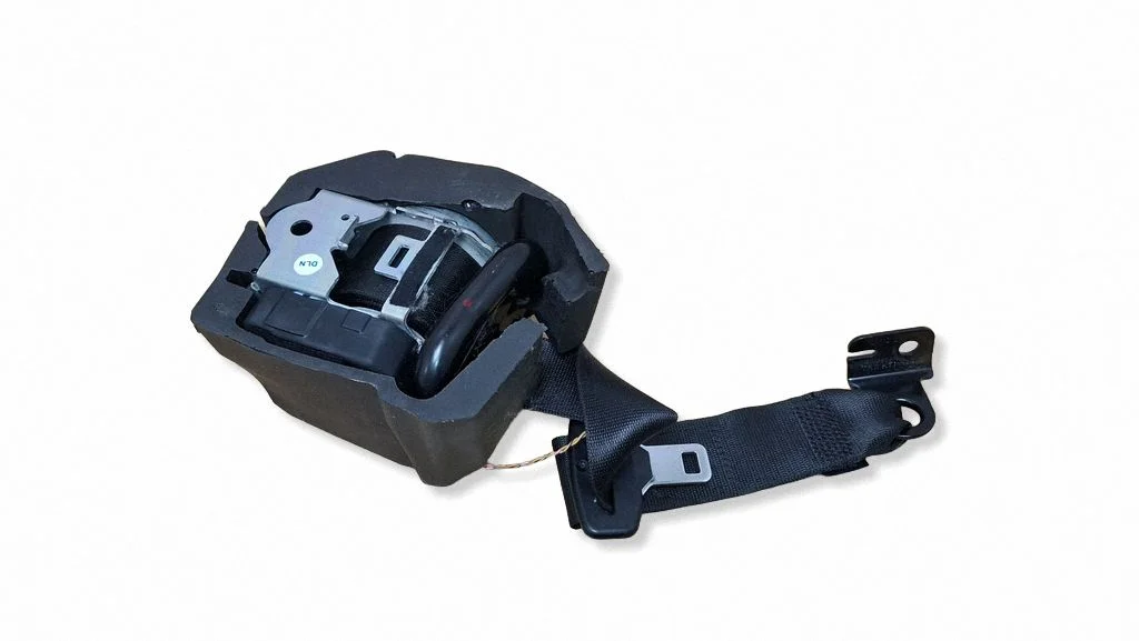 Tagumine turvavöö 7425071