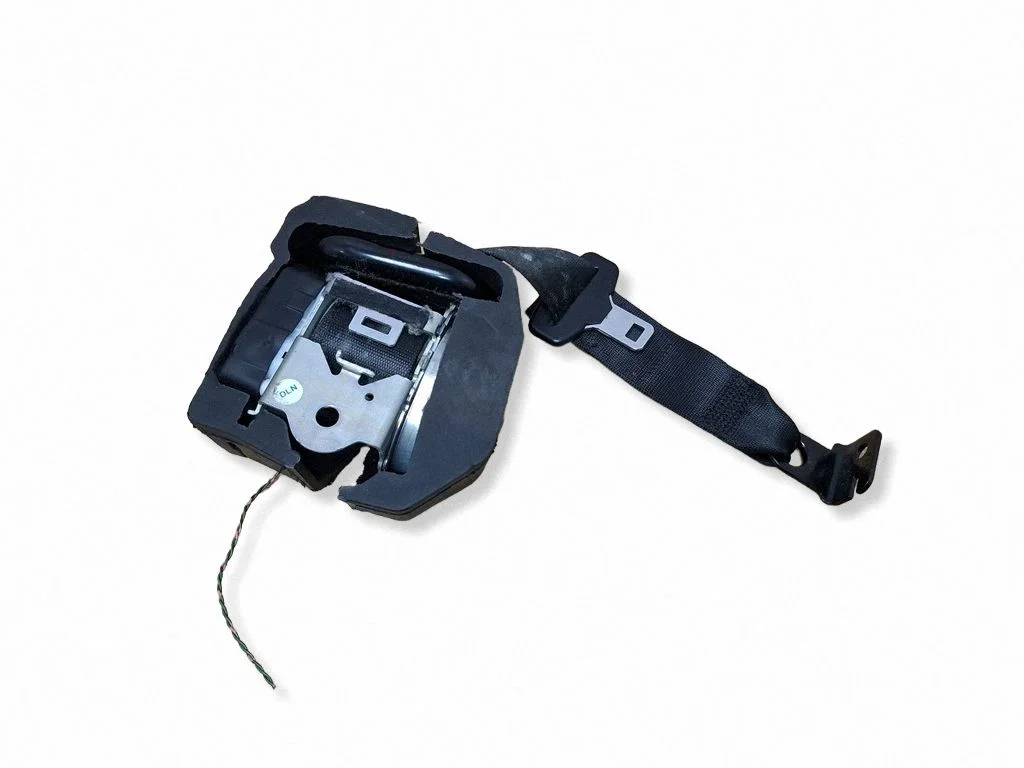 Tagumine turvavöö 7425072