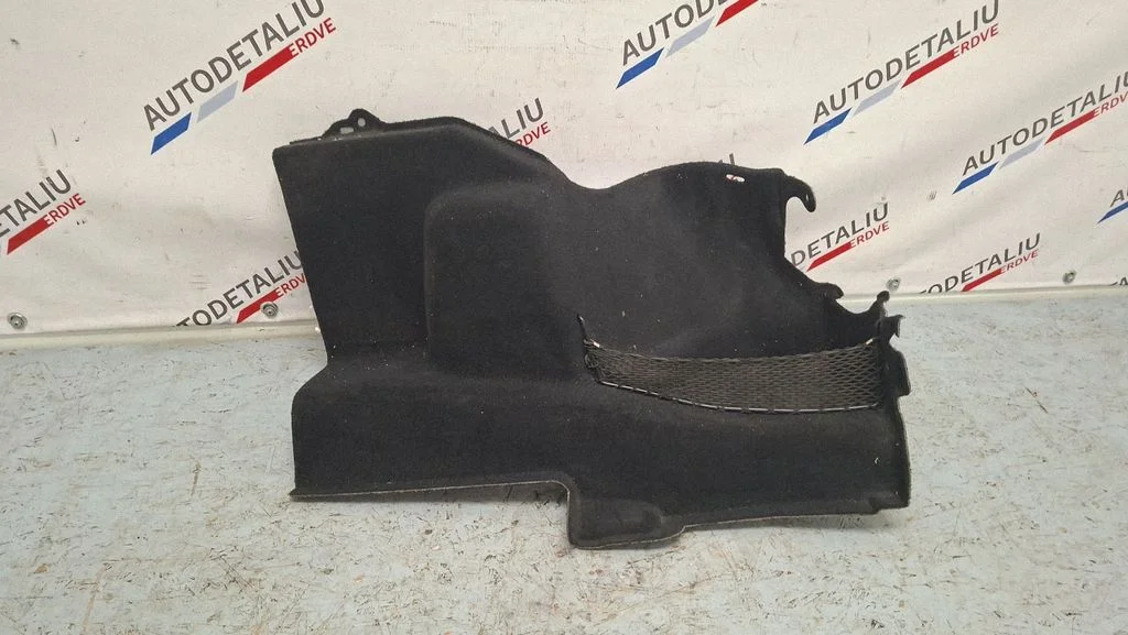 Sāna apdares panelis – BMW Z4 E85 E86 (2002-2008)