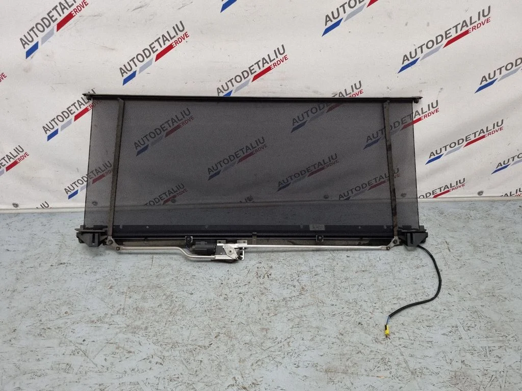 Electric rear window sunshade cover – BMW 7 Series E38 (1993-2001)