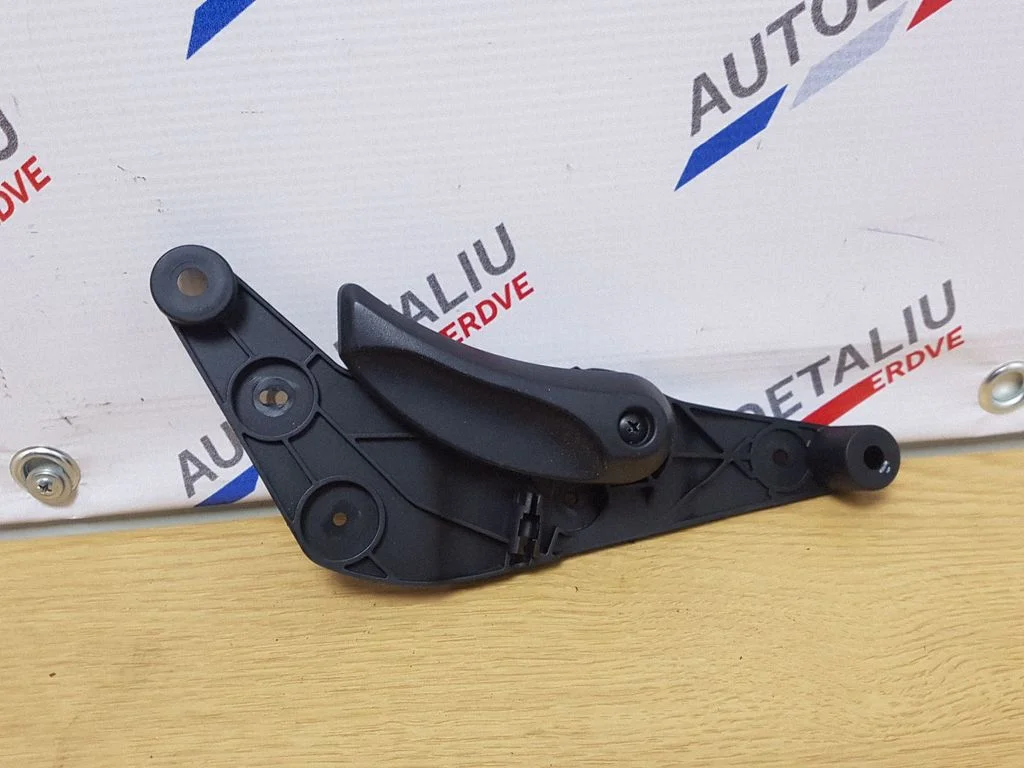 Engine bonnet (hood) release handle – BMW 5 Series F10 F11 (2009-2016)