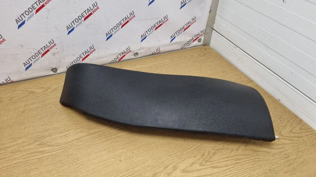 Rear seat side top trim – BMW 5 Series F10 F11 (2009-2016)